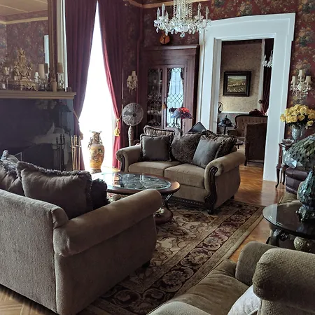 Allegiance Bed And Breakfast-3